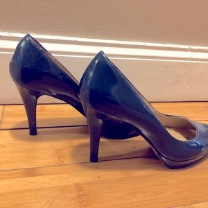 Joan David electric blue 4” heels